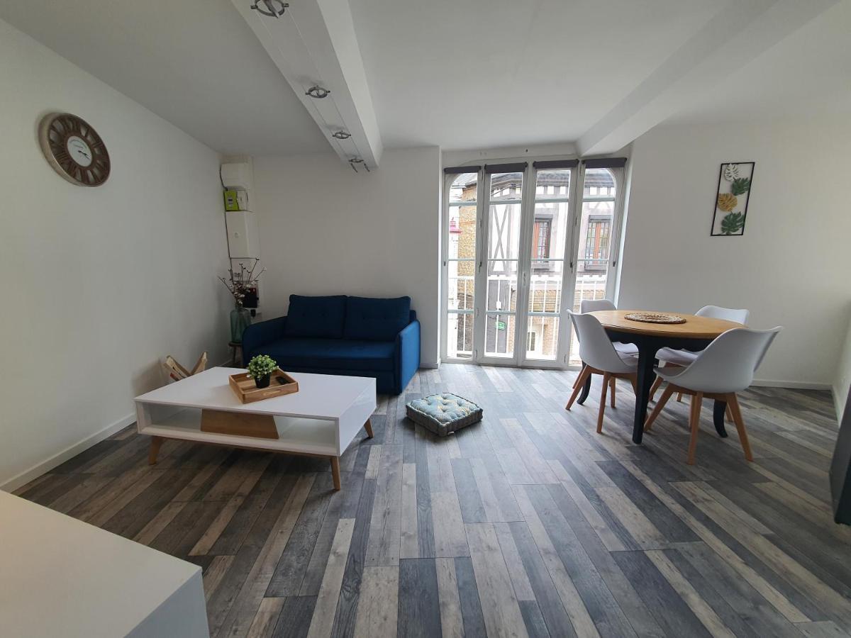 Appartement Meuble, Bord De Seine Duclair Dış mekan fotoğraf